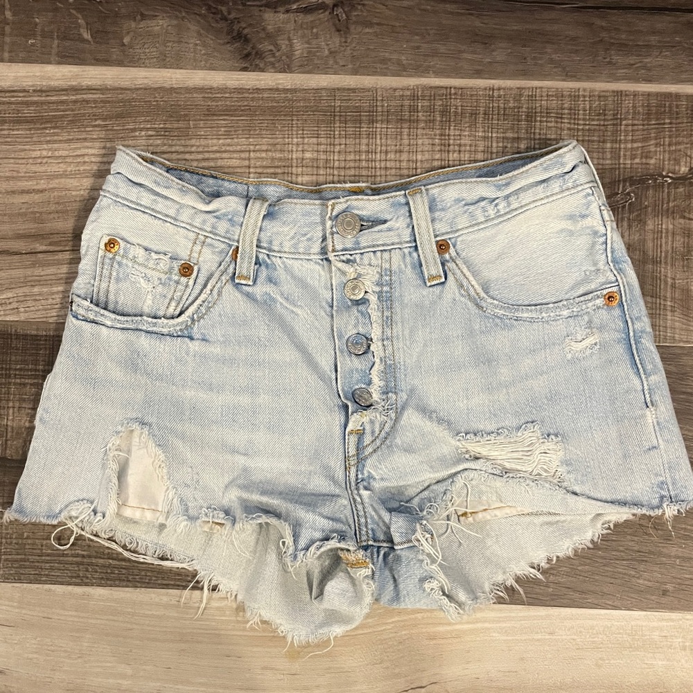 Levi’s 501 shorts